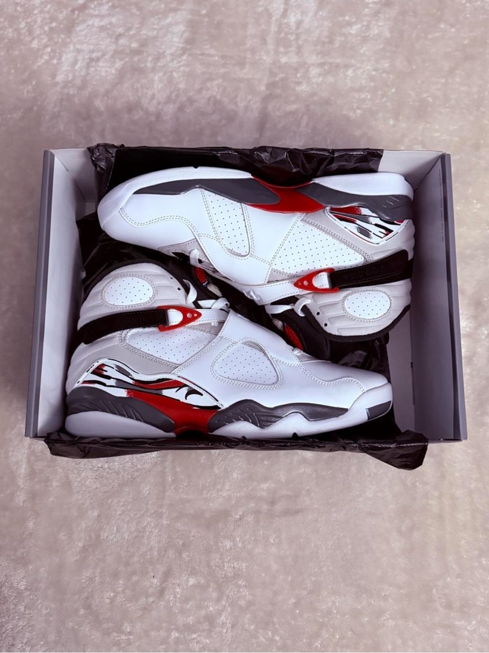 Jordan 8 white true red - size 11